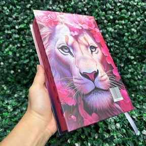 Bíblia Sagrada Evangélica Fé Rosa Leão Com Harpa e Índice Capa Dura LETRA MÉDIA Jovem Fé Versão ARC